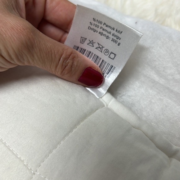 EUC - English Home Baby 'Babies First Pillow' - Picture 5 of 6